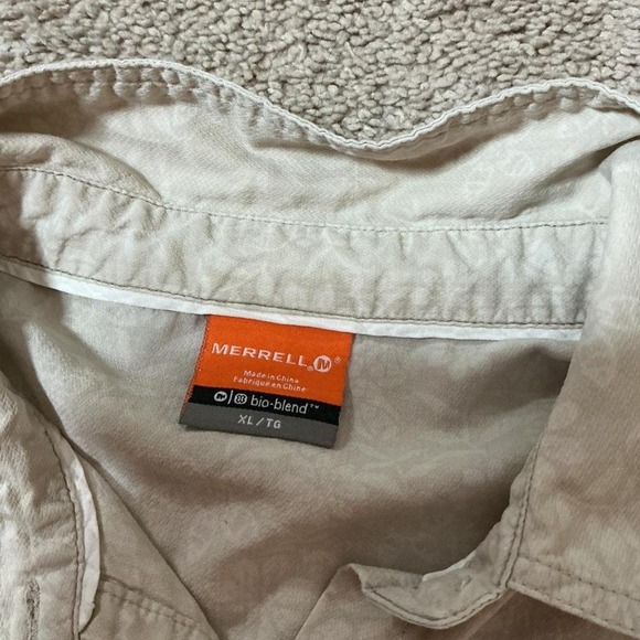 Merrell Womens Long Sleeve Button Up Shirt Beige Floral Print bio-blend Size XL - Picture 5 of 8